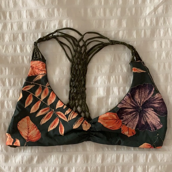 Floral and Green Swim Top // - Picture 2 of 4